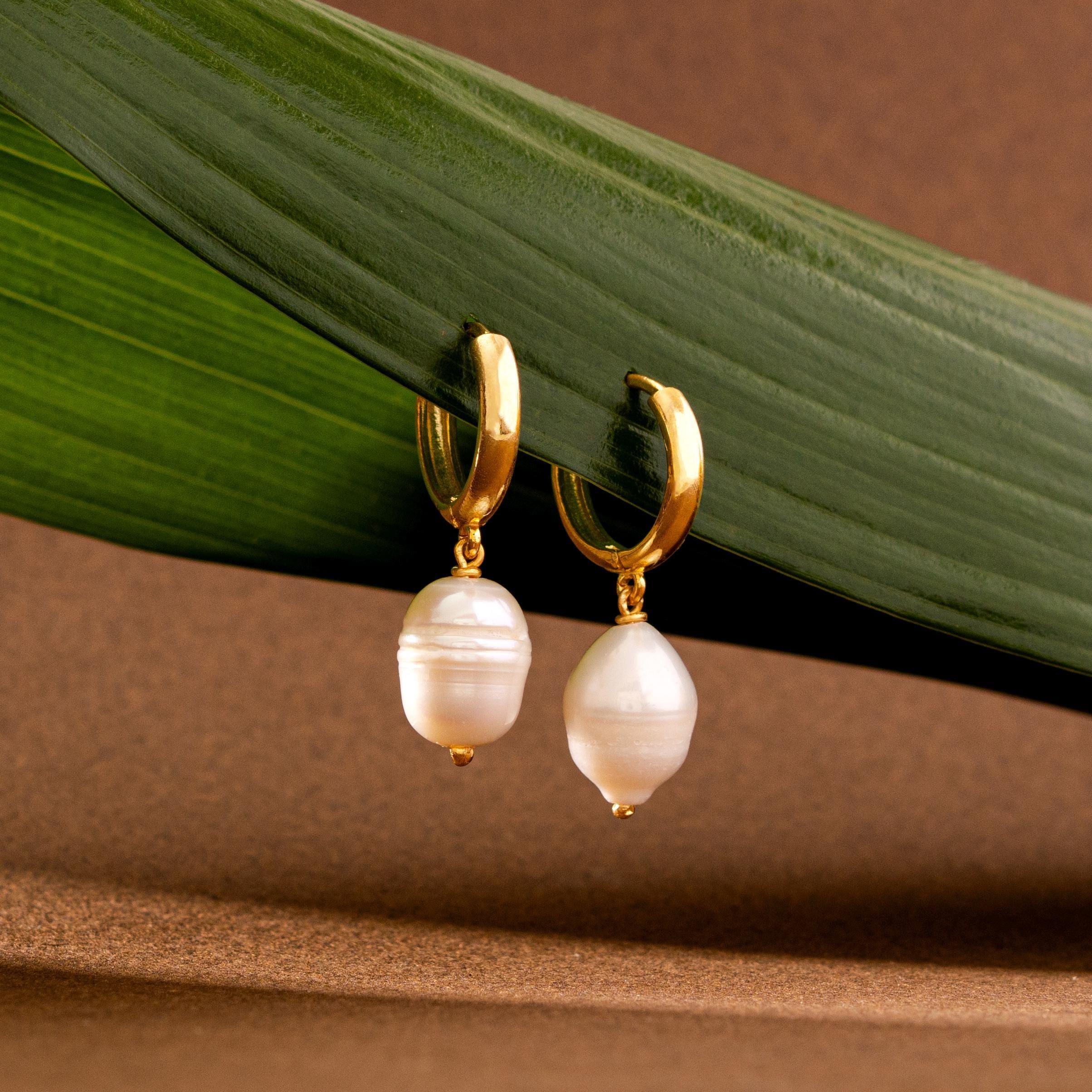 Freshwater Drop Pearl Earrings