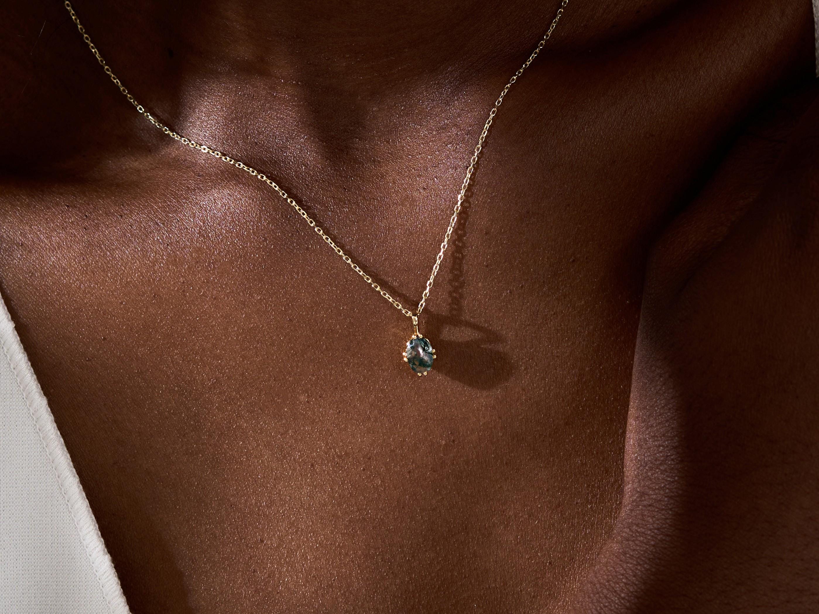 Oval Moss Agate Necklace, Natural Green Agate Pendant, Claw Prongs Moss Gemstone