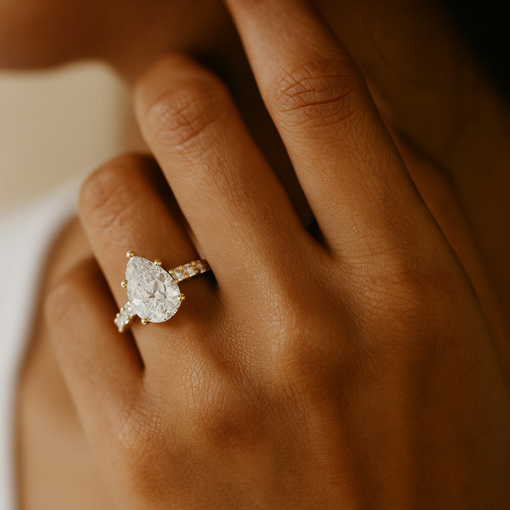 Pear Solitaire with Pavé Band