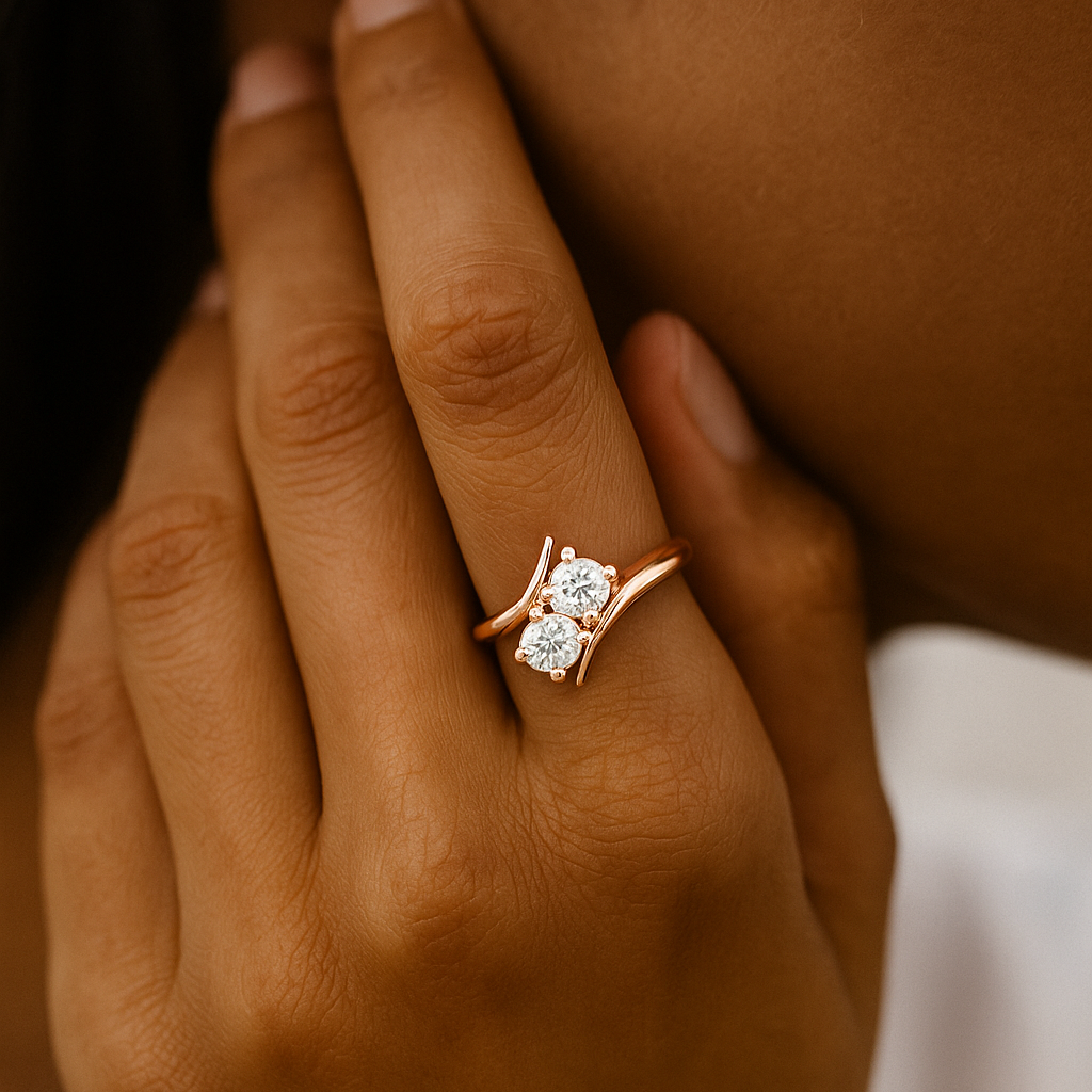 Toi et Moi Round Collet Ring