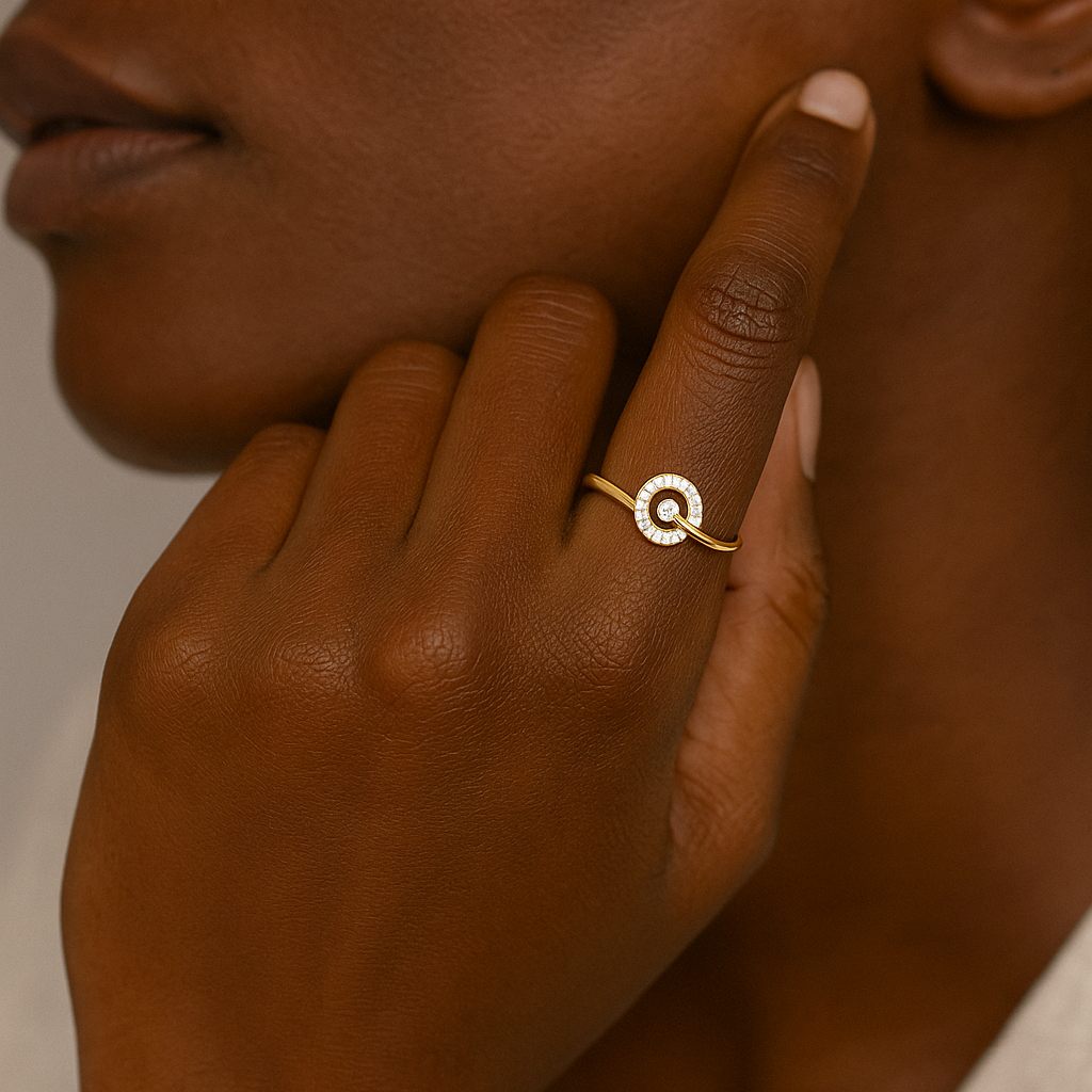 Round Halo Swirl Ring, Prong & Collet