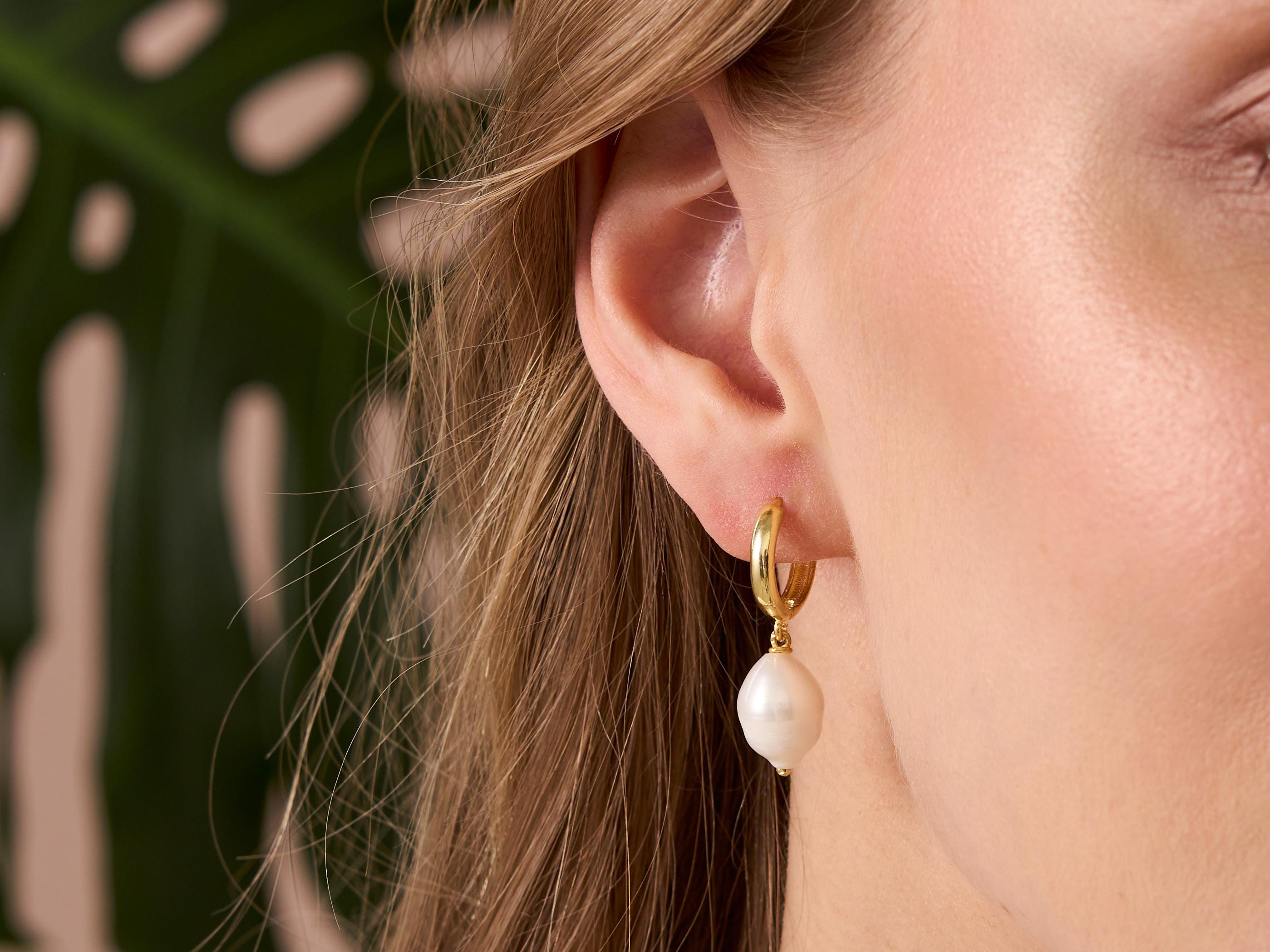 Freshwater Drop Pearl Earrings